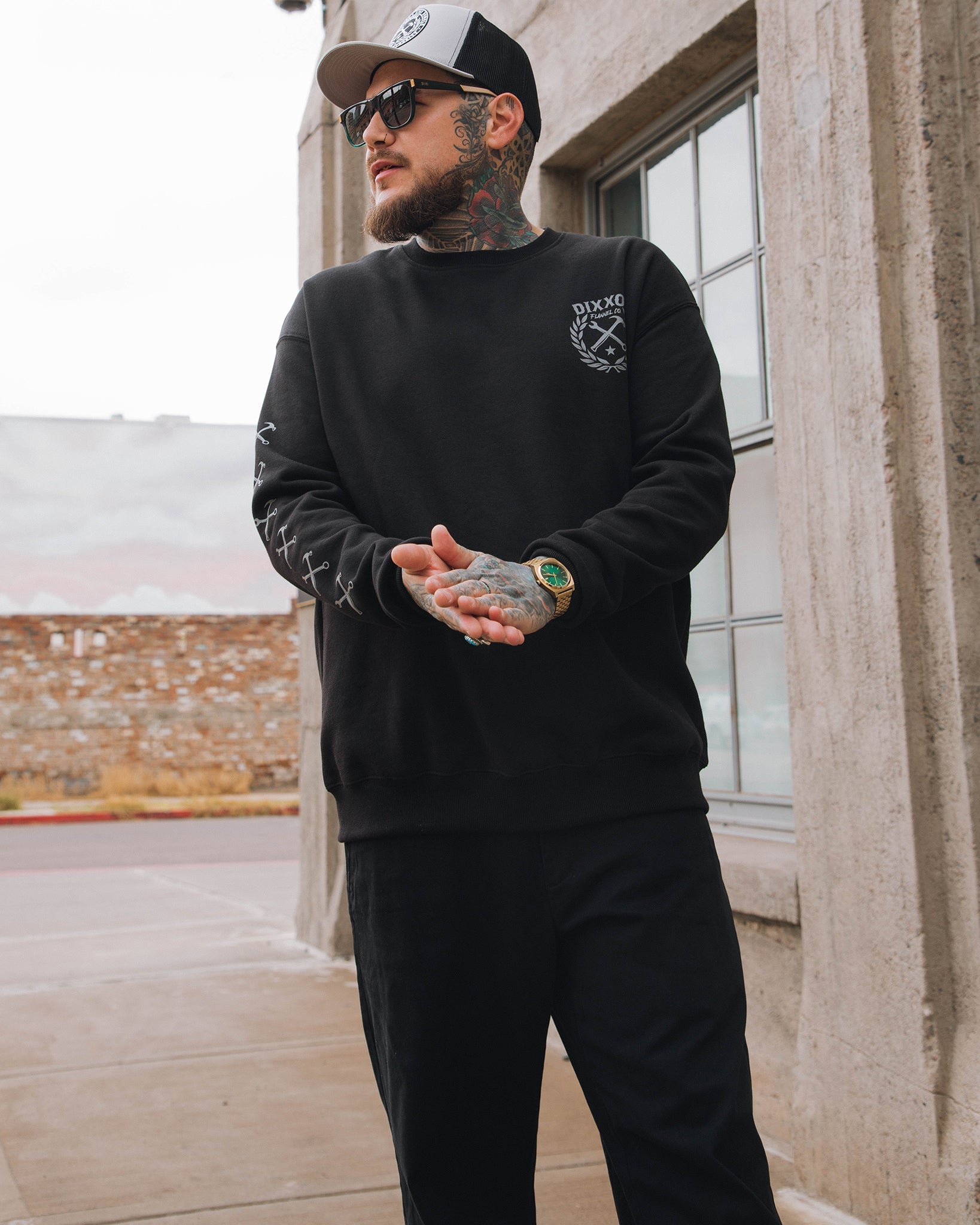 Gray Sketchy Crest Crewneck Sweatshirt - Black