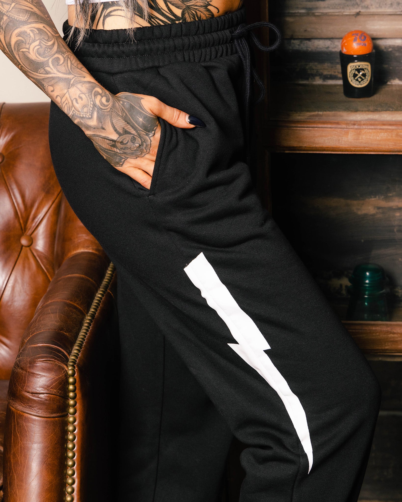 Women's Bolt Sweatpants - Black
