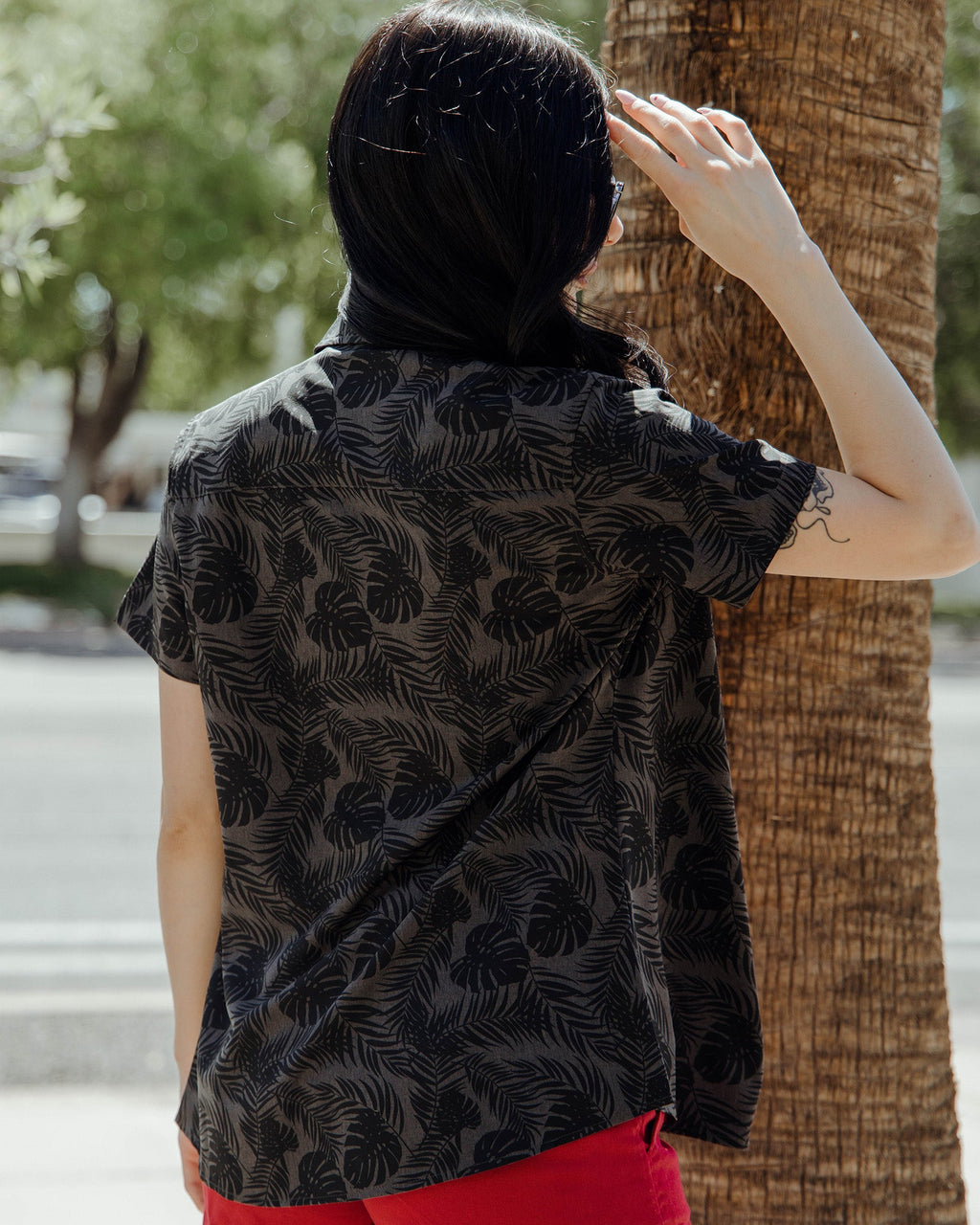 Women's Corcovado Camo Party Shirt - Black & Gray