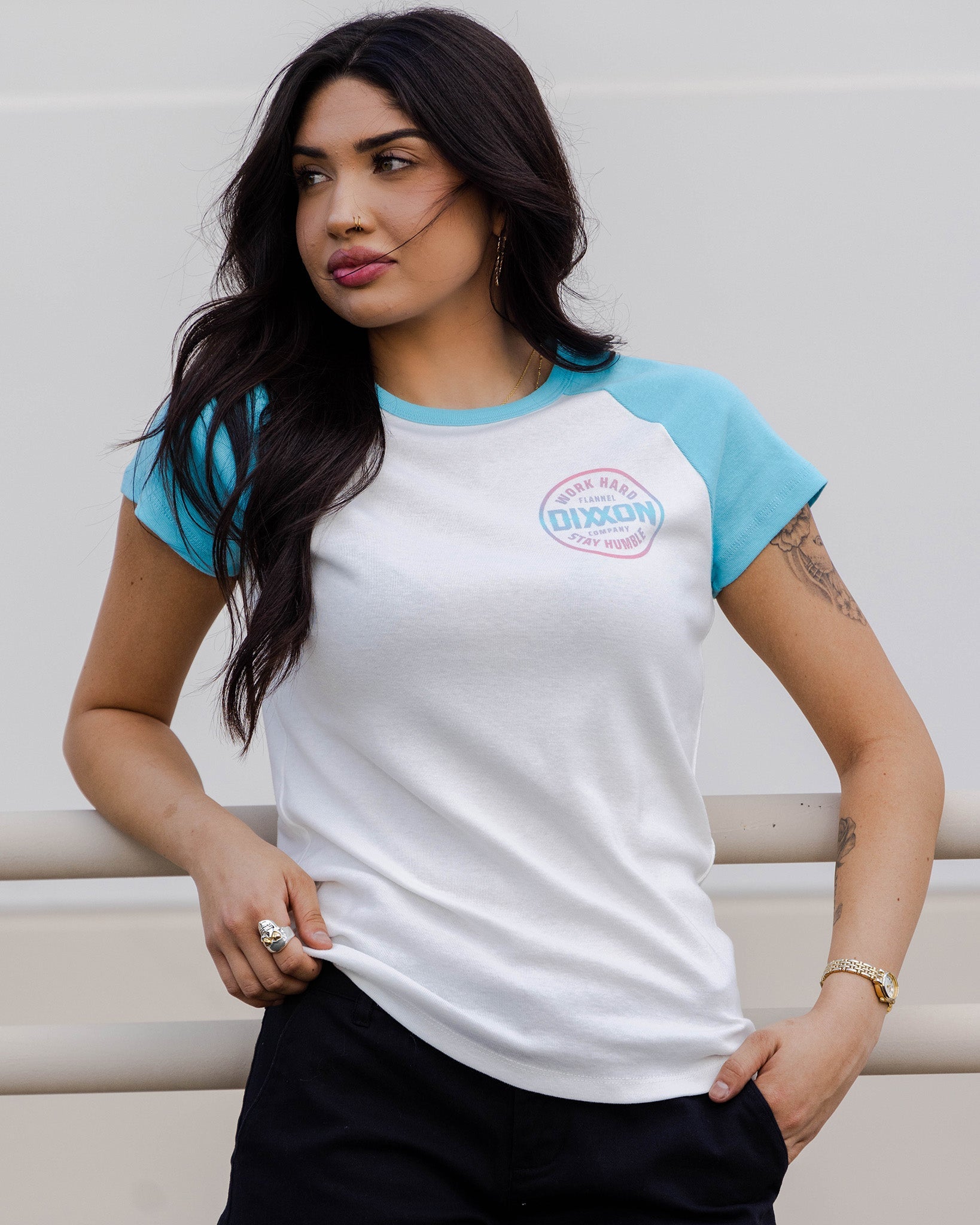 Women's Pink & Teal Nuevo Corpo Raglan Short Sleeve - Tiffany & White