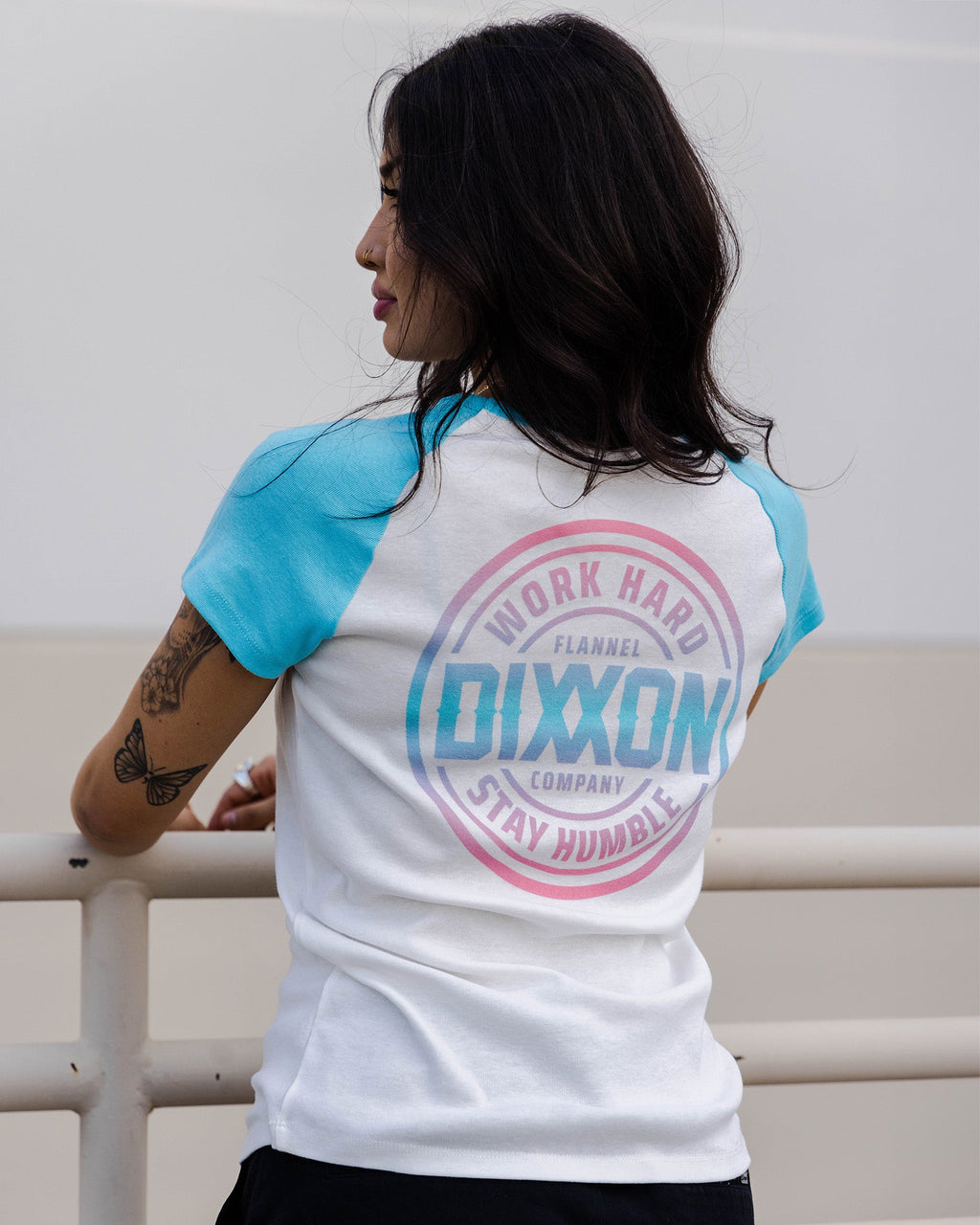 Women's Pink & Teal Nuevo Corpo Raglan Short Sleeve - Tiffany & White