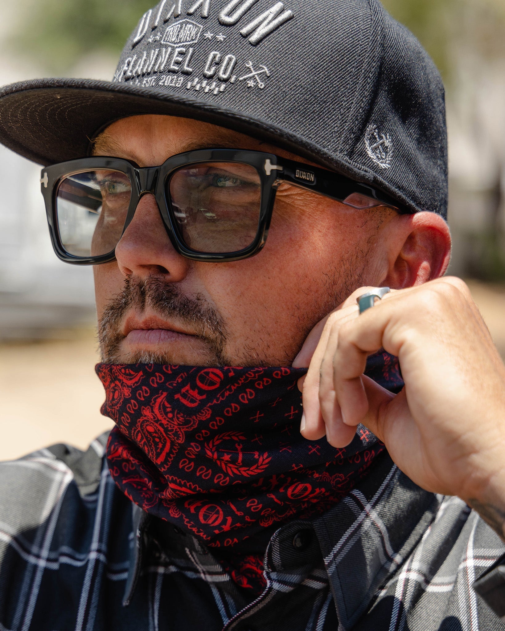 Bandana Neck Gaiter - Black & Red