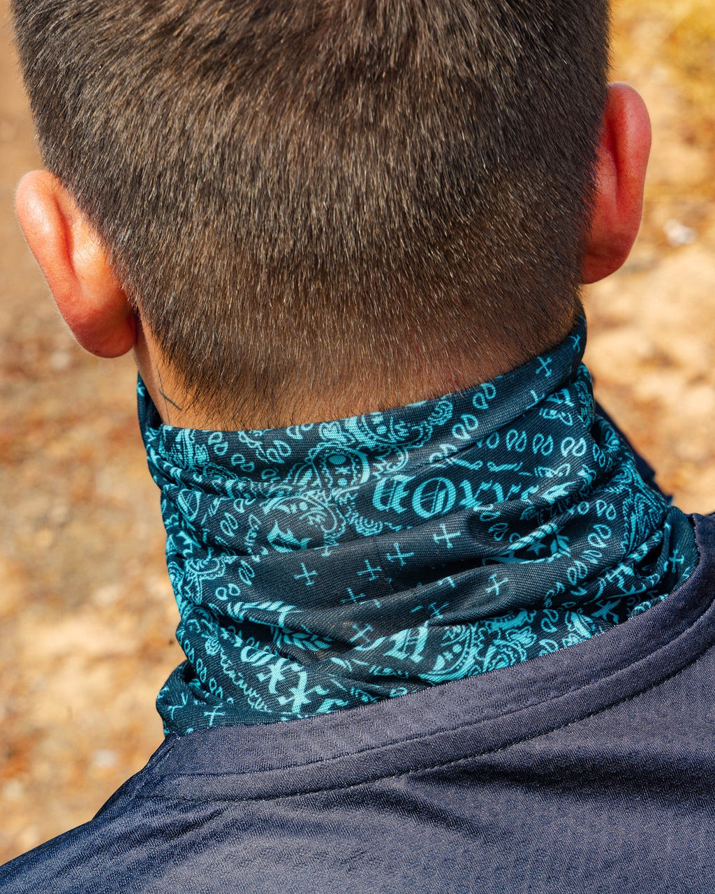 Bandana Neck Gaiter - Black & Tiffany