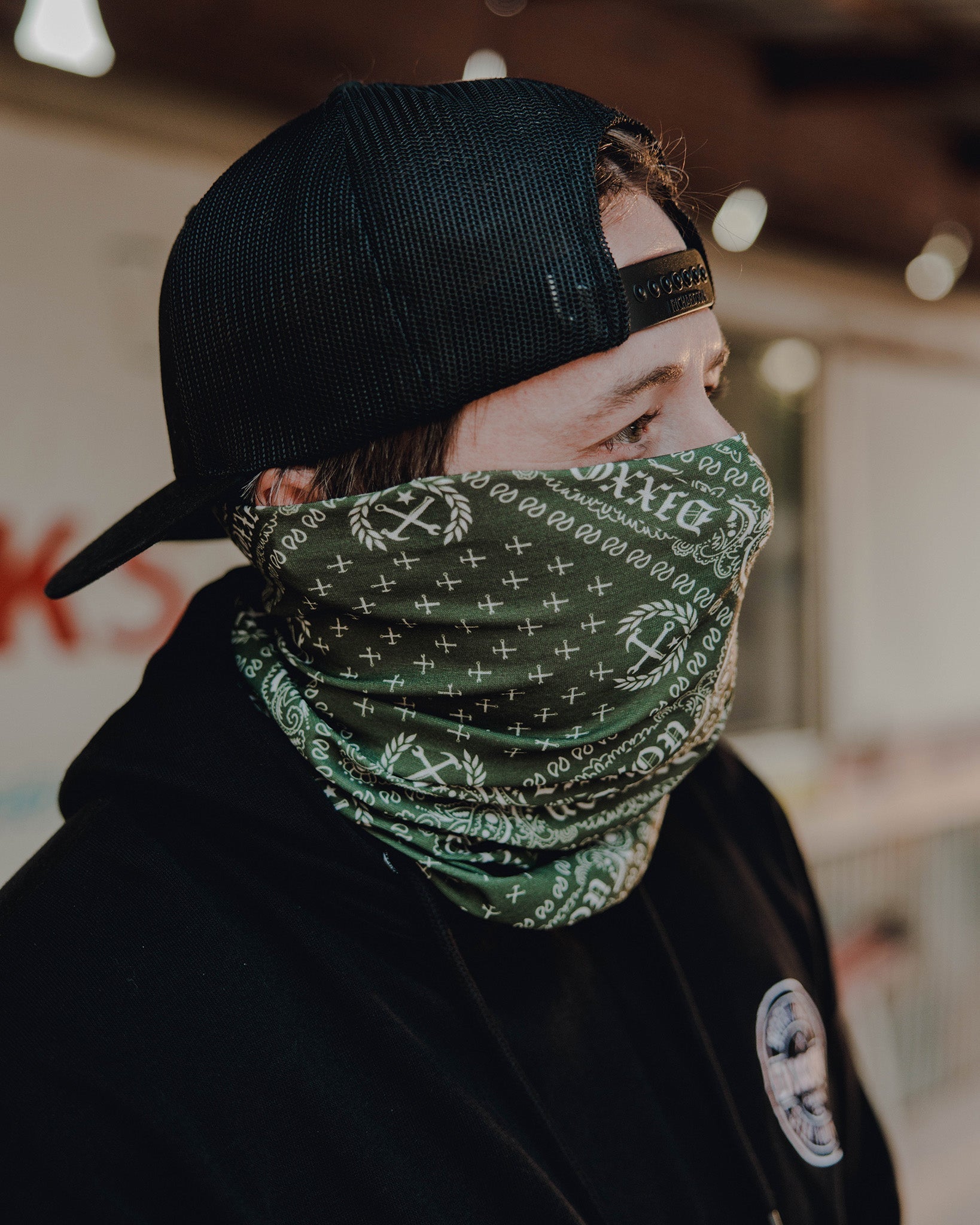 Bandana Neck Gaiter - Green & White