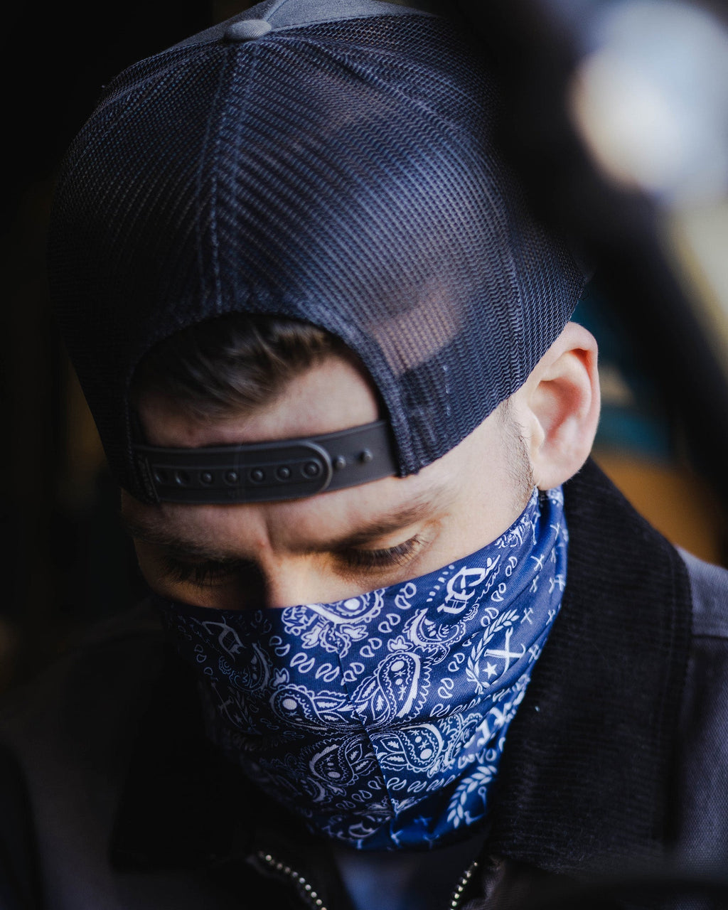 Bandana Neck Gaiter - Navy & White