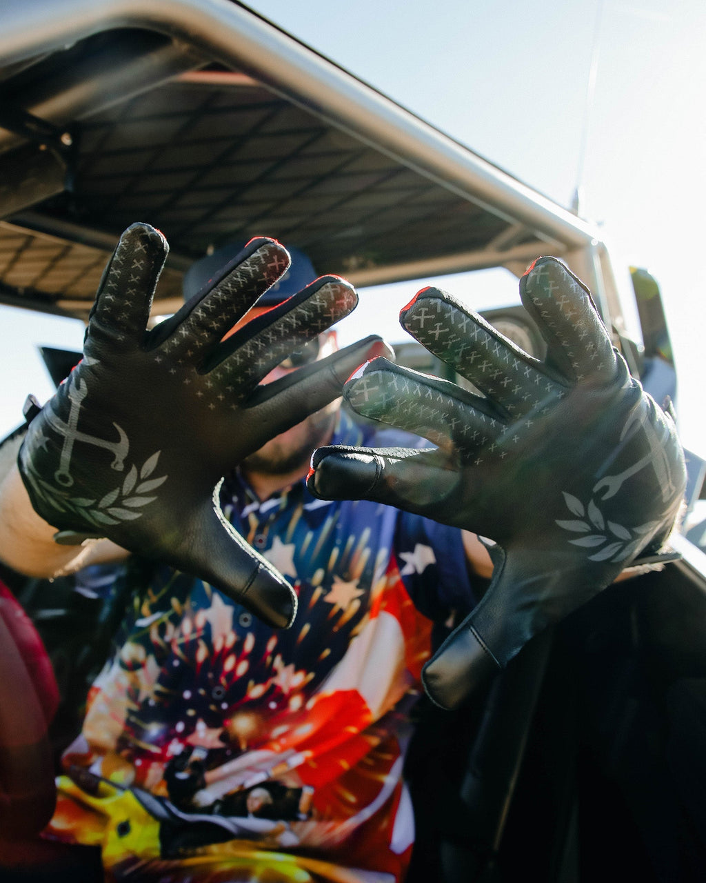 Banner Moto Gloves - Red