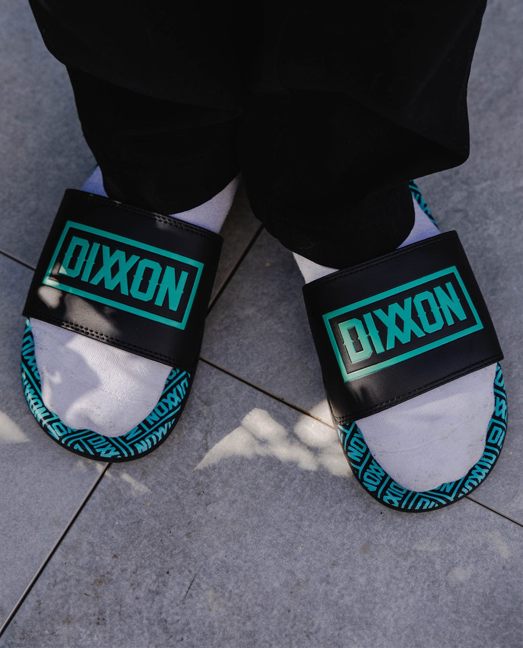 Box Overload Slides - Black & Tiffany
