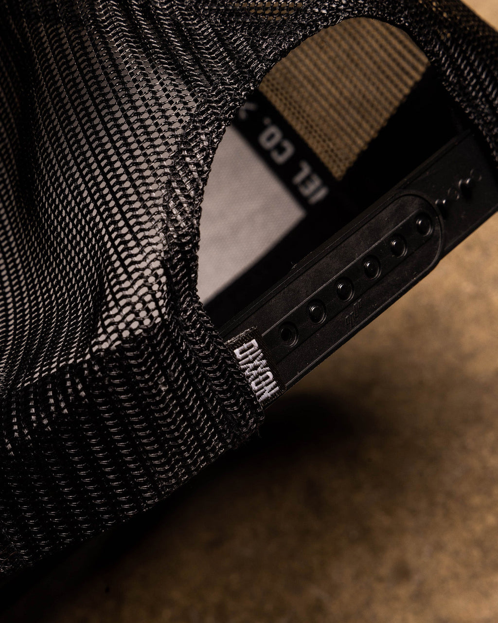 Class Flat Bill Trucker Snapback - Black & White