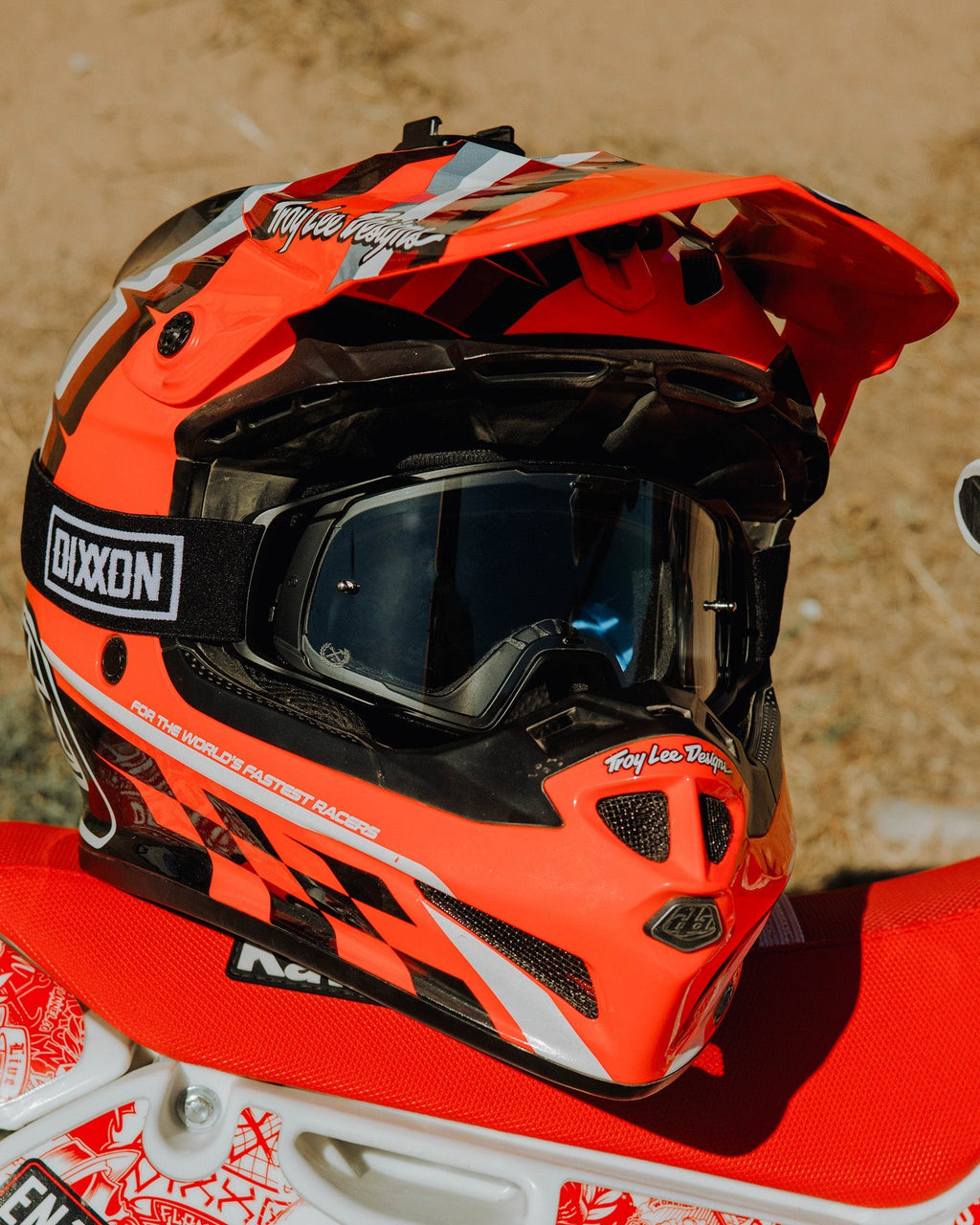 Contender MX Goggles - Black & White / Clear Lens