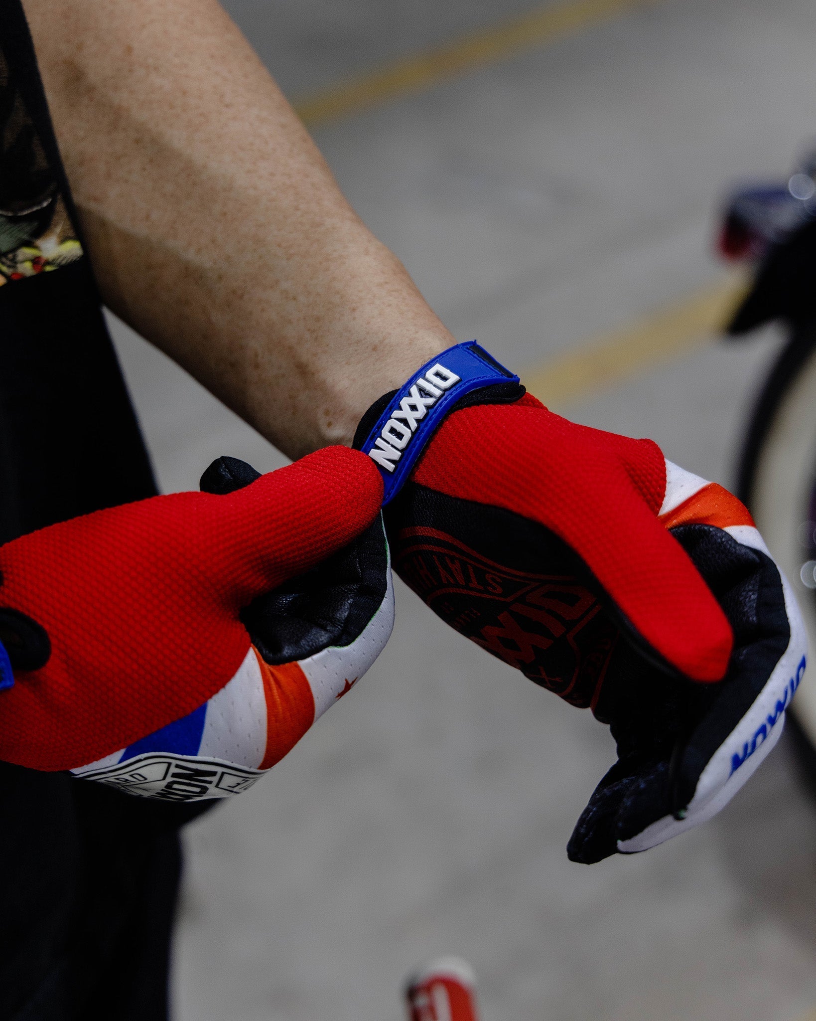 Corpo Moto Gloves - Red, White, & Blue