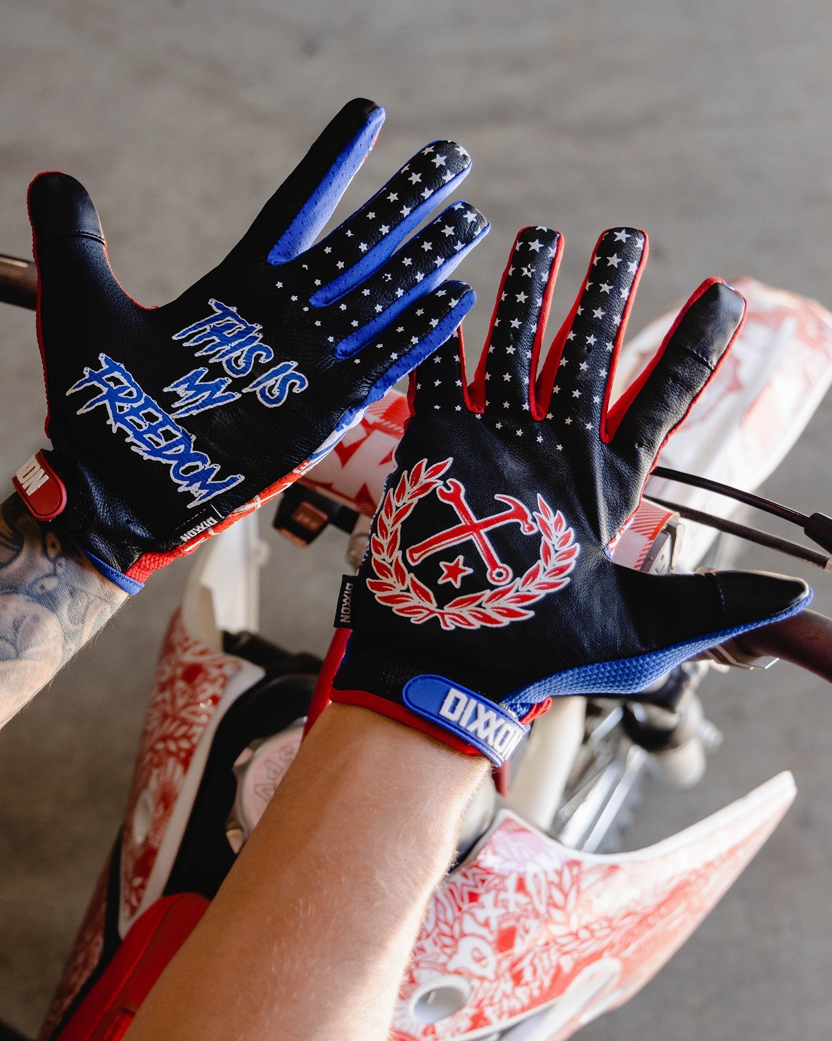 Corpo Overload Moto Gloves - America