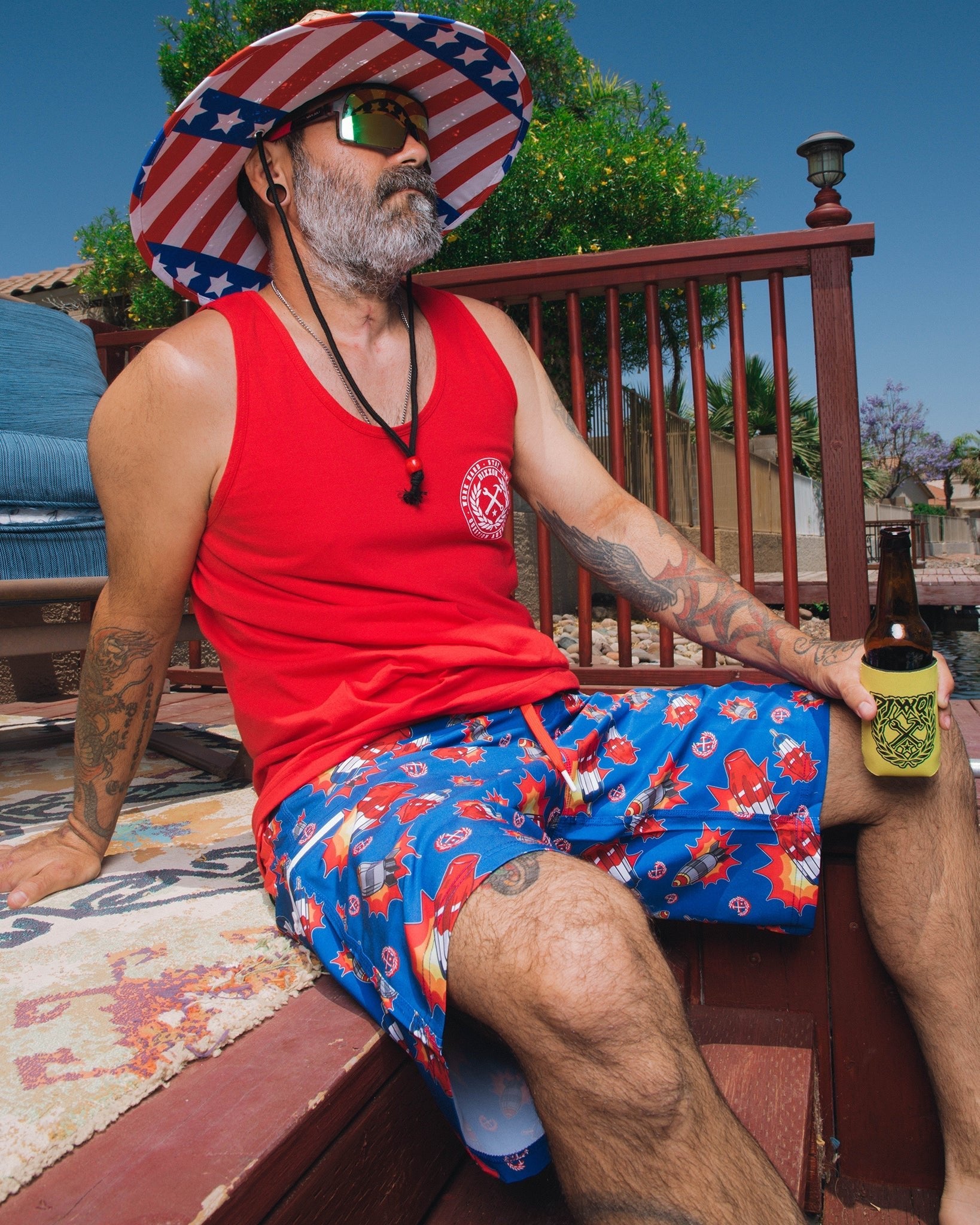 Crested Tank - Red & White