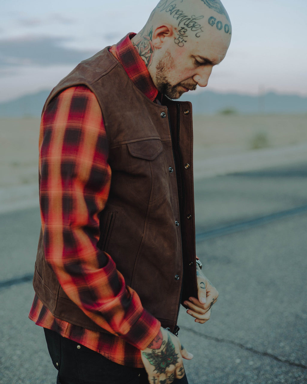 Deadwood Suede Leather Vest - Mahogany