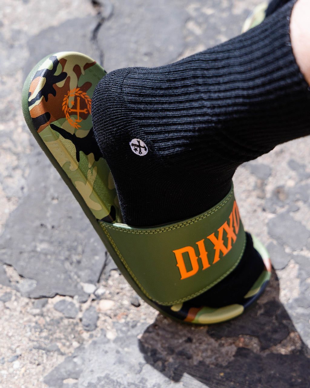 Delta Slides - Green Camo