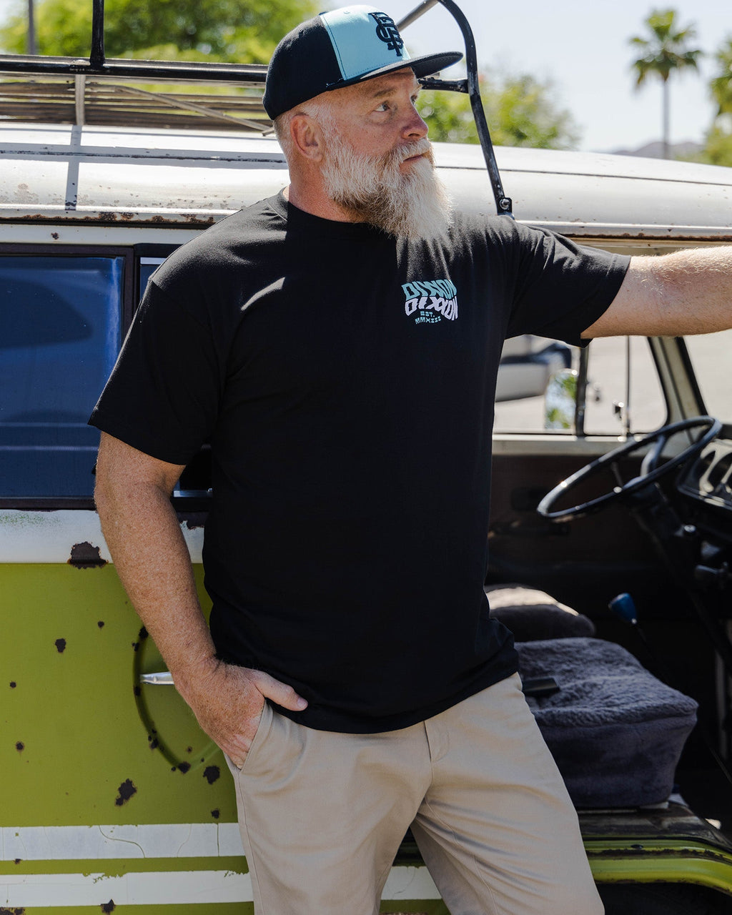 Dixxon Van T-Shirt - Black