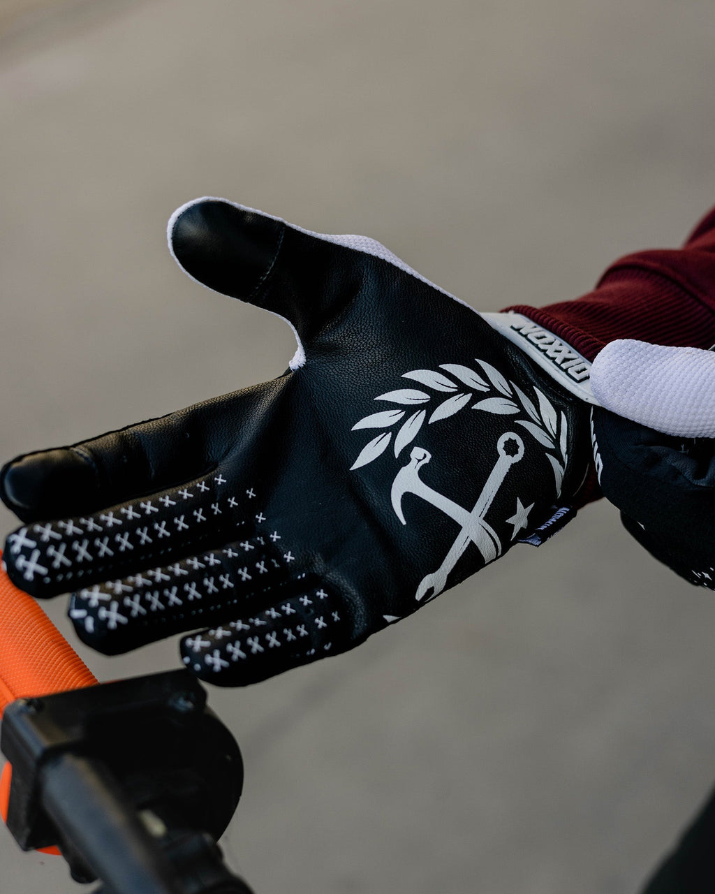 Dues Paid Moto Gloves - Black & White