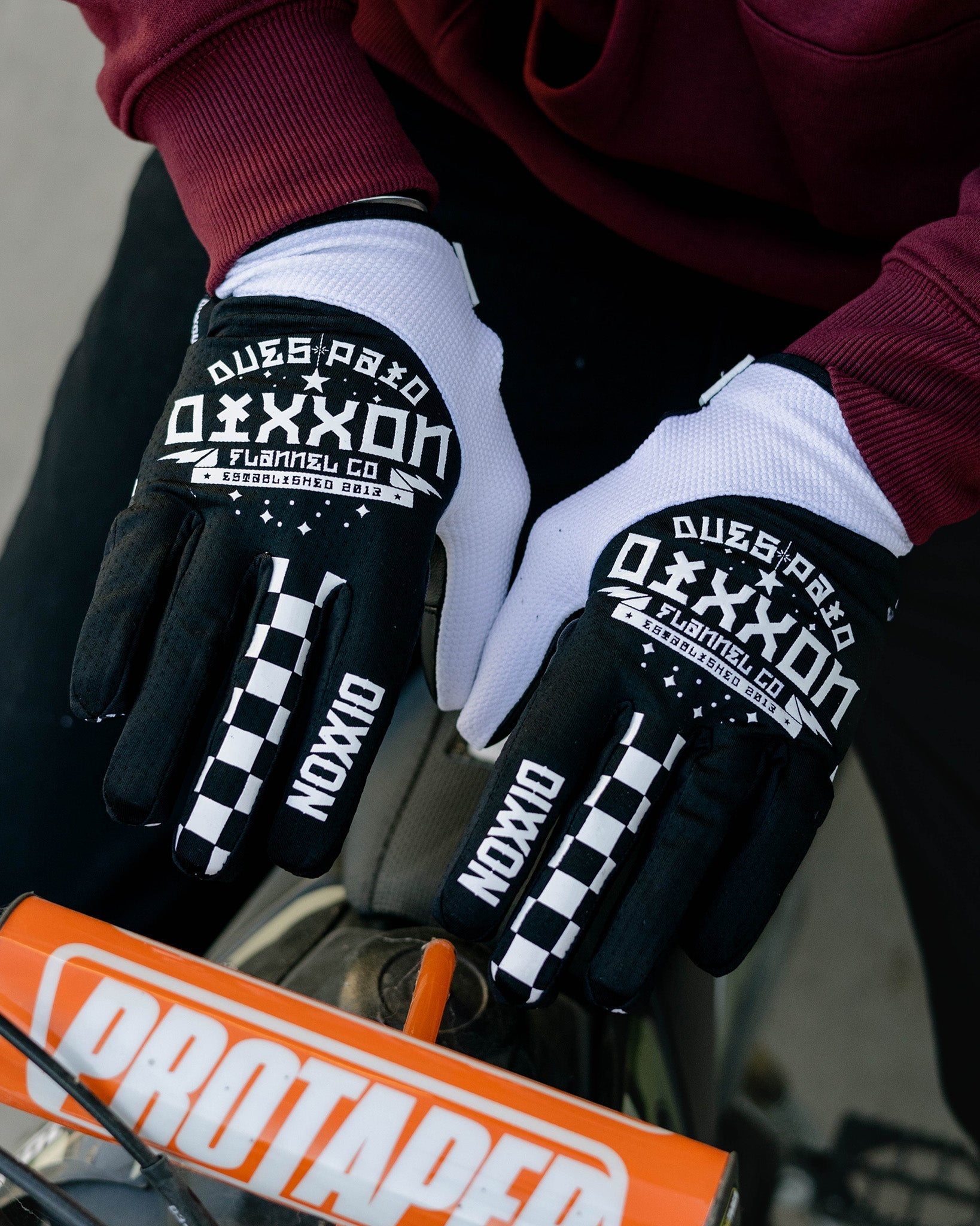 Dues Paid Moto Gloves - Black & White
