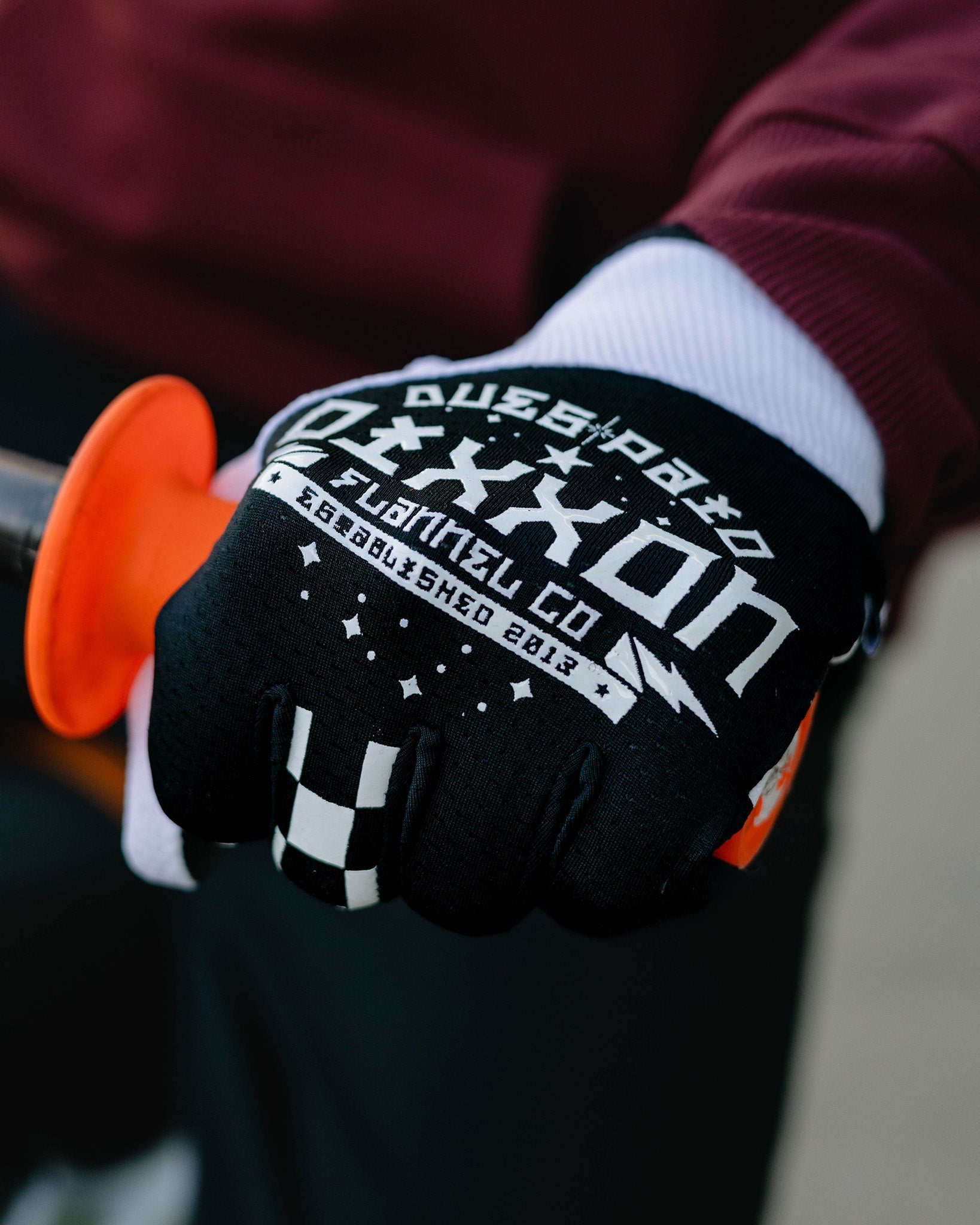 Dues Paid Moto Gloves - Black & White