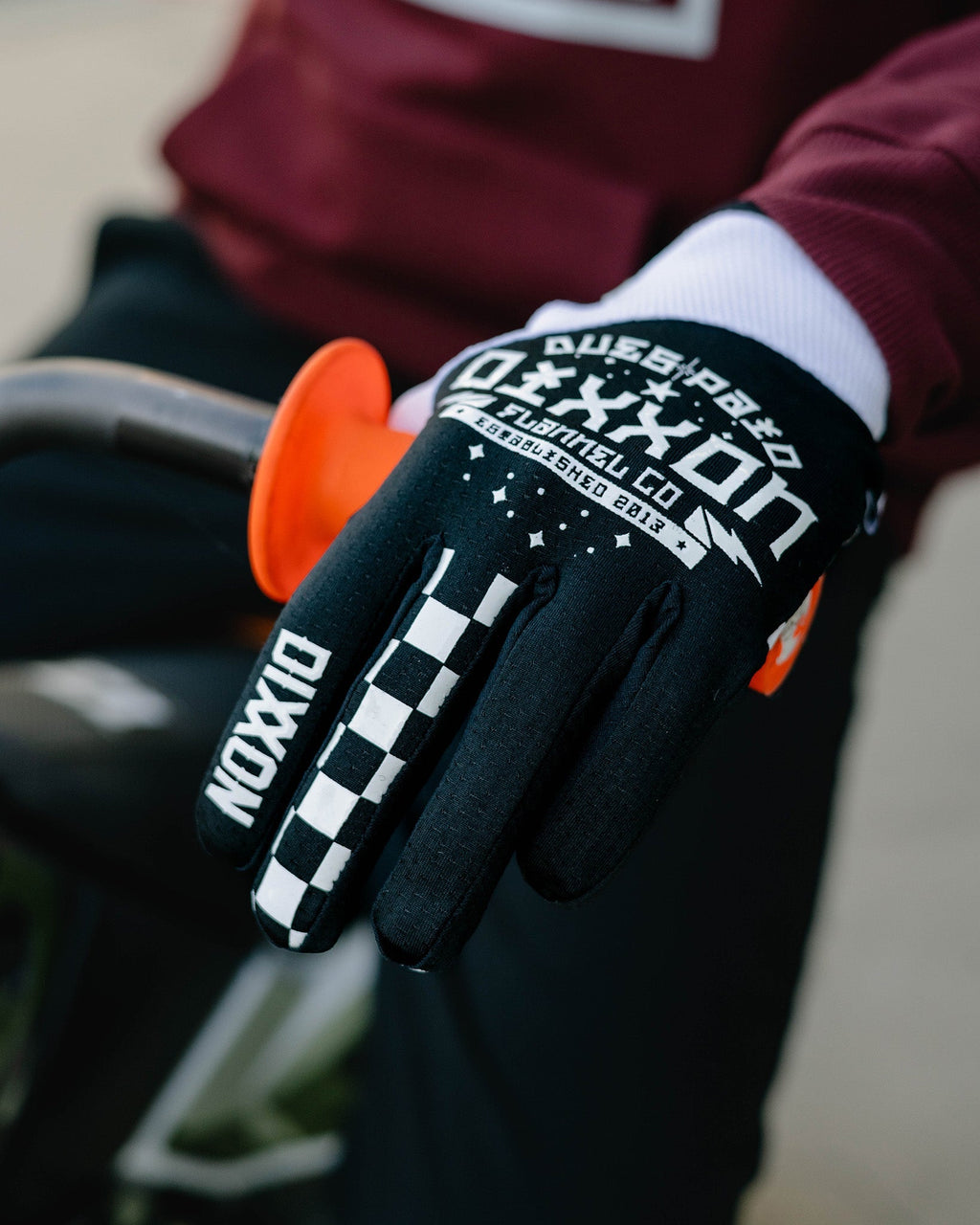 Dues Paid Moto Gloves - Black & White