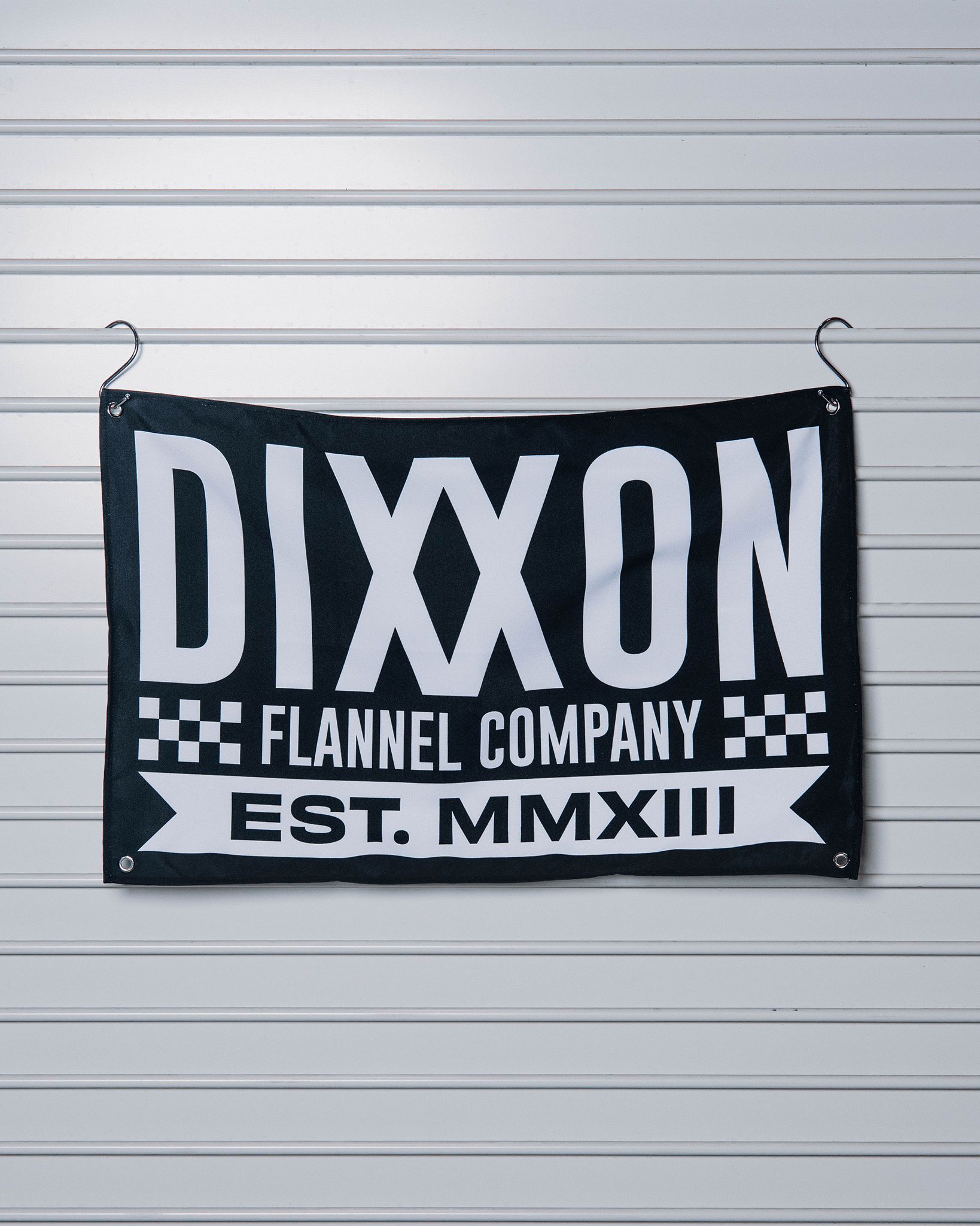 Finish Line Garage Banner - 28" x 18"