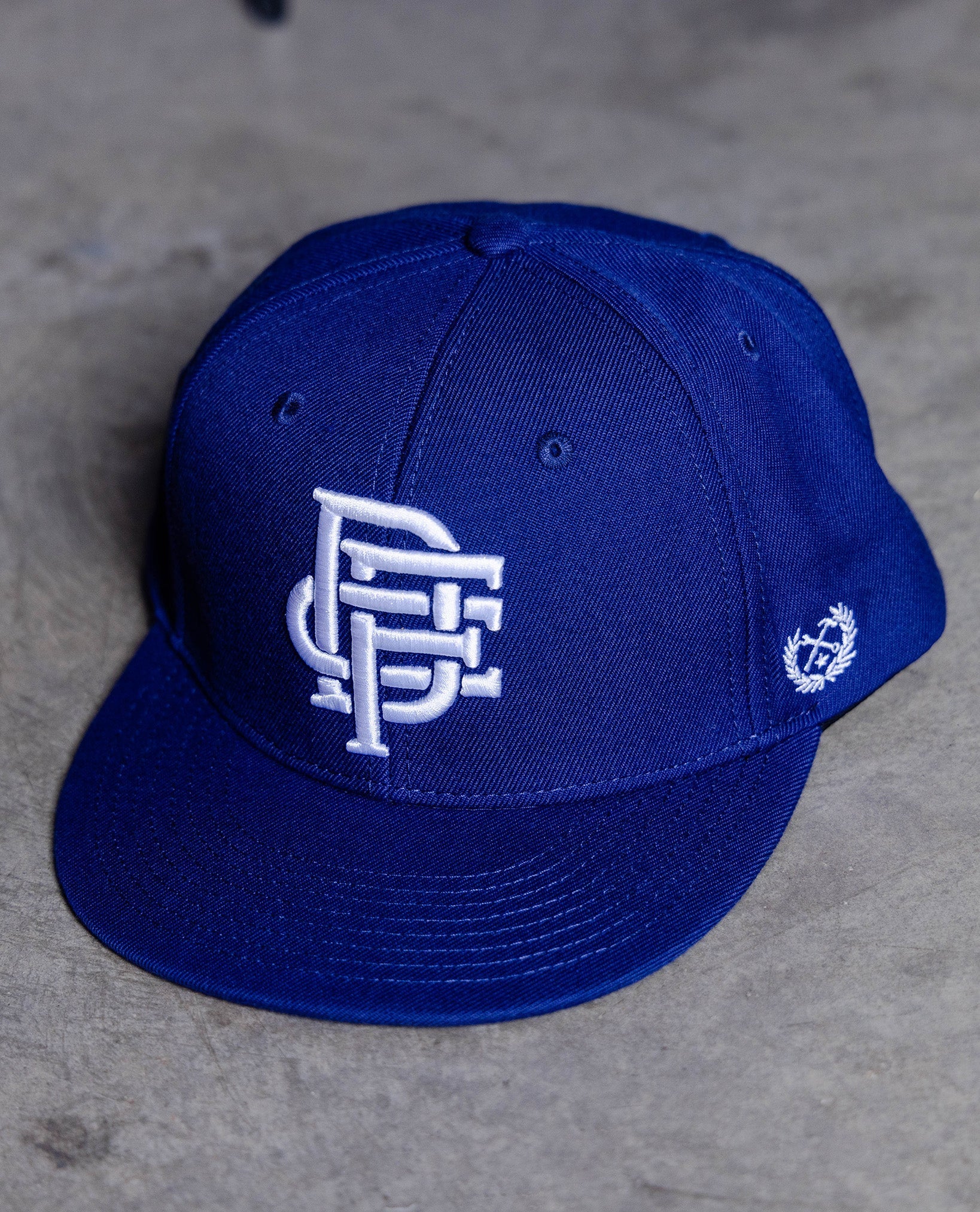 Icon Flat Bill Snapback
