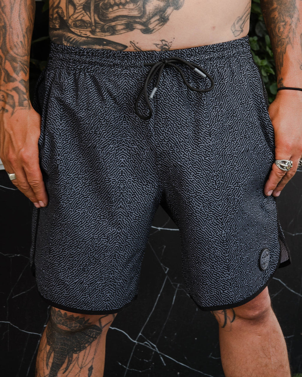 Labyrinth 7" Boardshorts