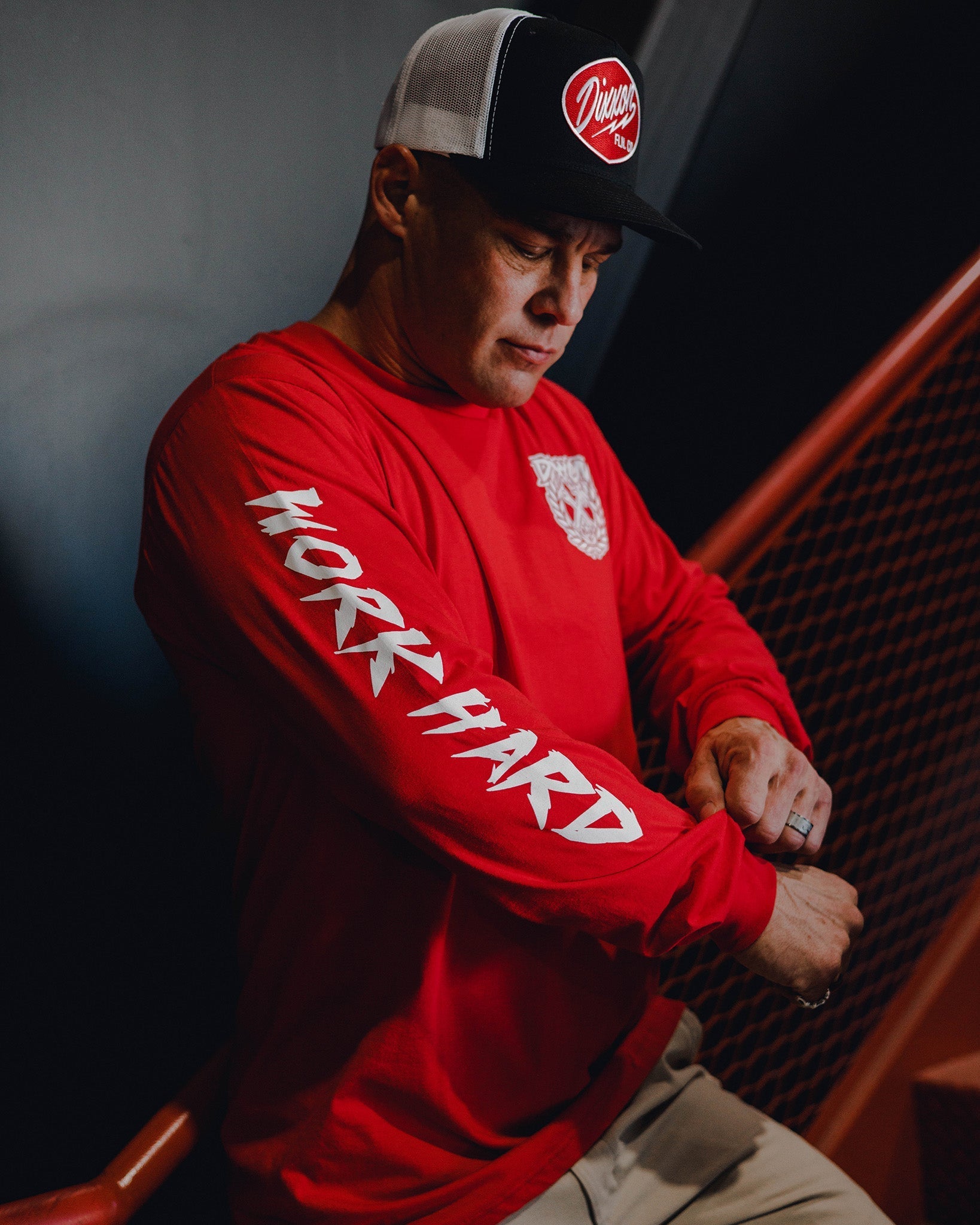 Party Crest Long Sleeve T-Shirt - Red