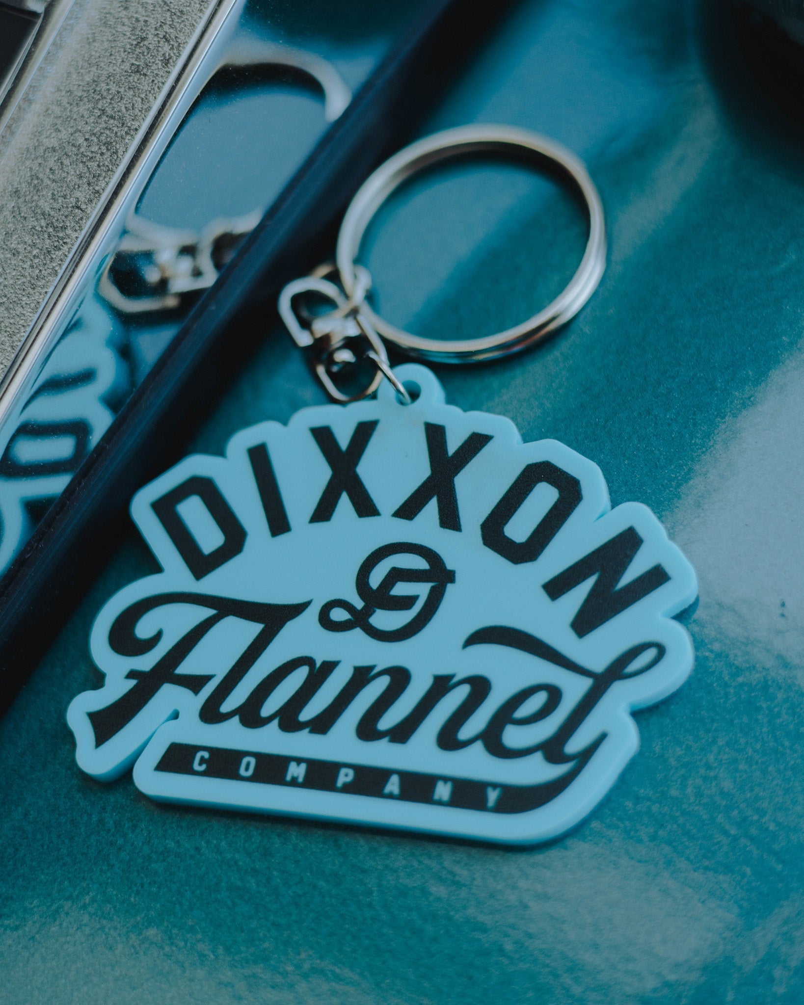 Pastime Keychain - Tiffany & Black