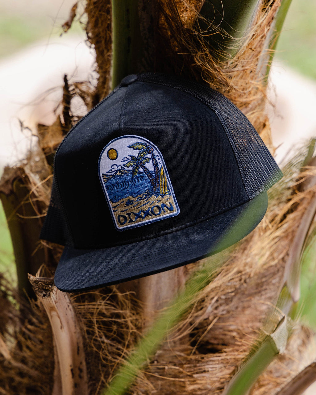 Seaside Flat Bill Trucker Snapback - Blue & Tan