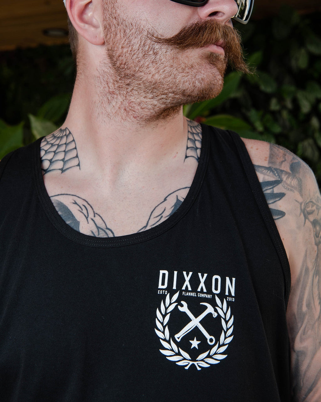 White Tradition Badge Tank - Black