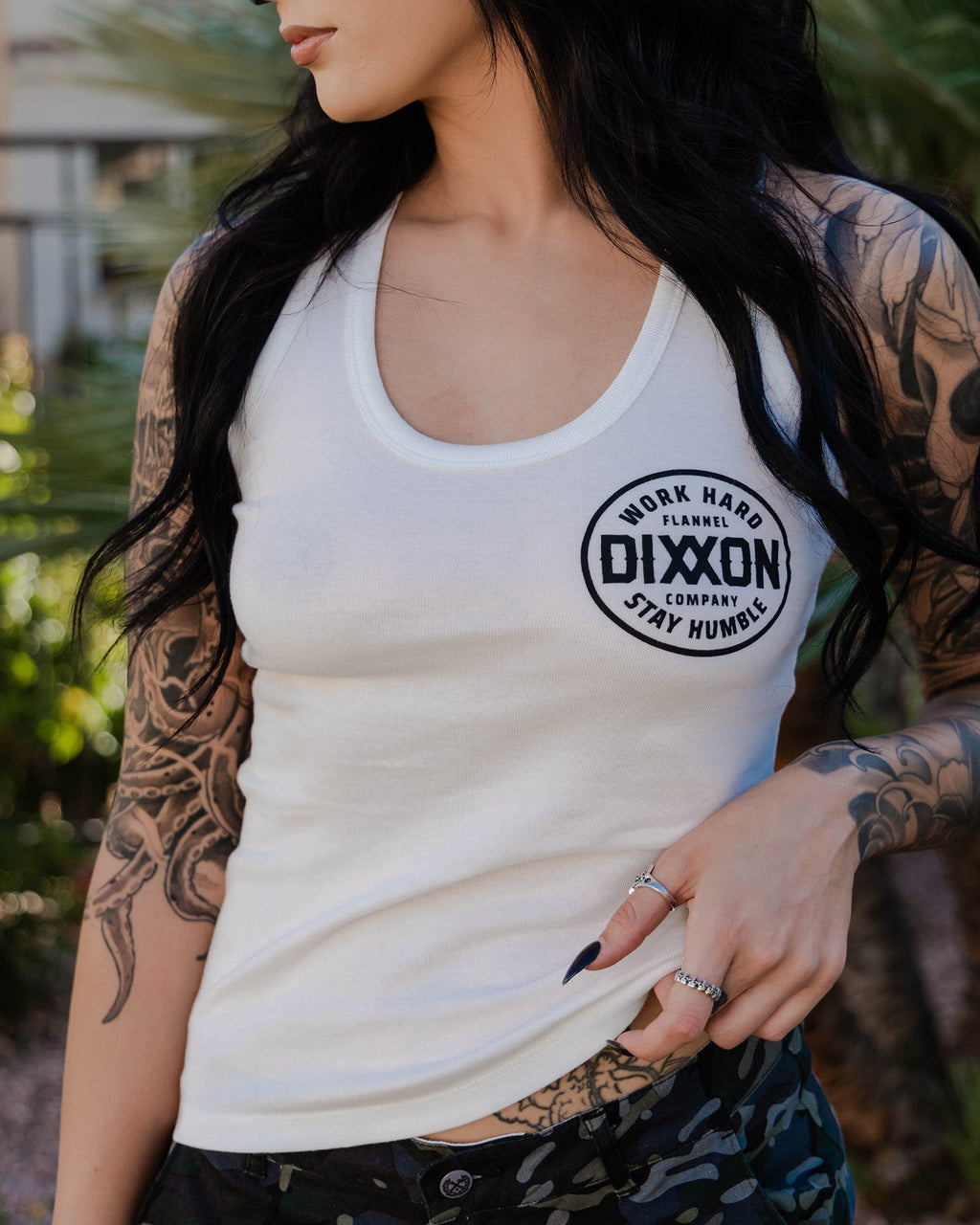 Women's Black Nuevo Corpo Fitted Tank - White