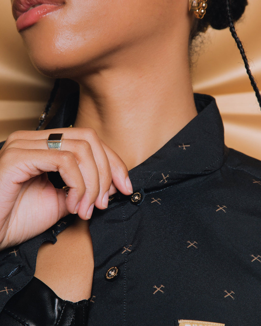 Women's Finney Party Shirt - Black & Gold