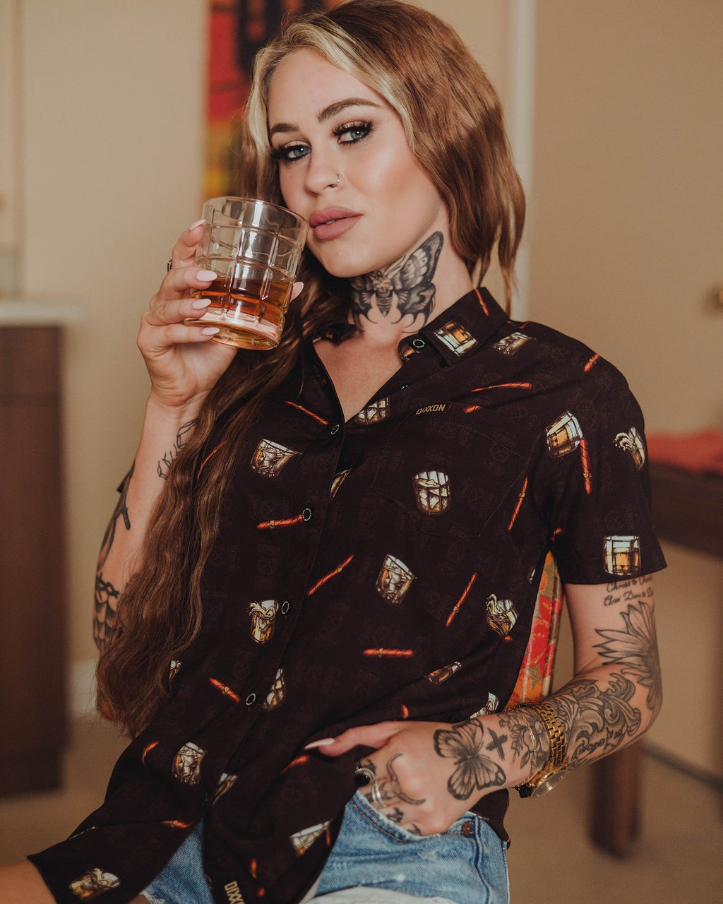 Women's Oak & Smoke Party Shirt