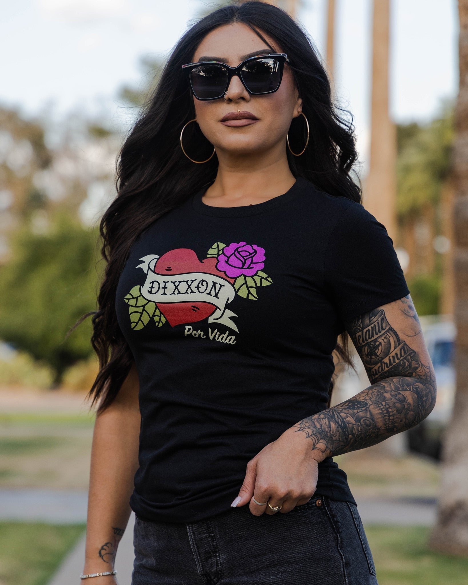 Women's Por Vida Black Fitted Tee- Black