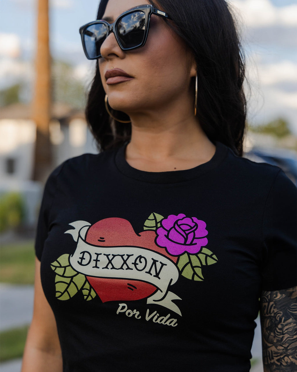 Women's Por Vida Black Fitted Tee- Black