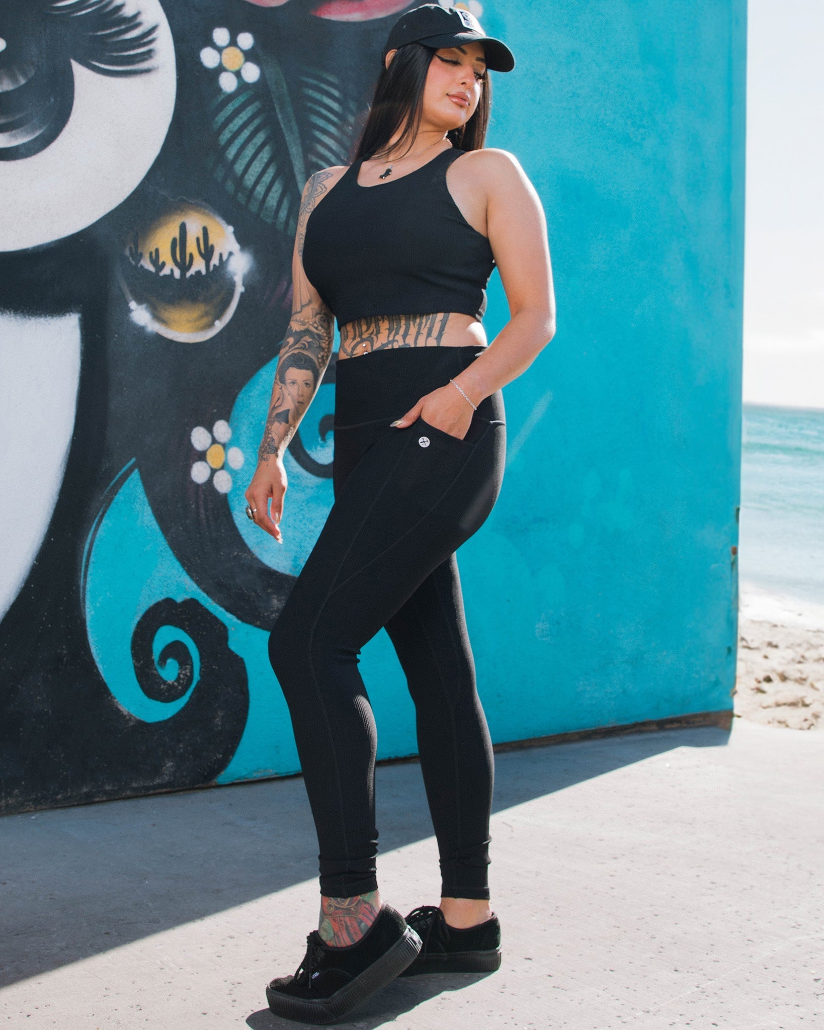 Women's Ribbed Leggings - Black