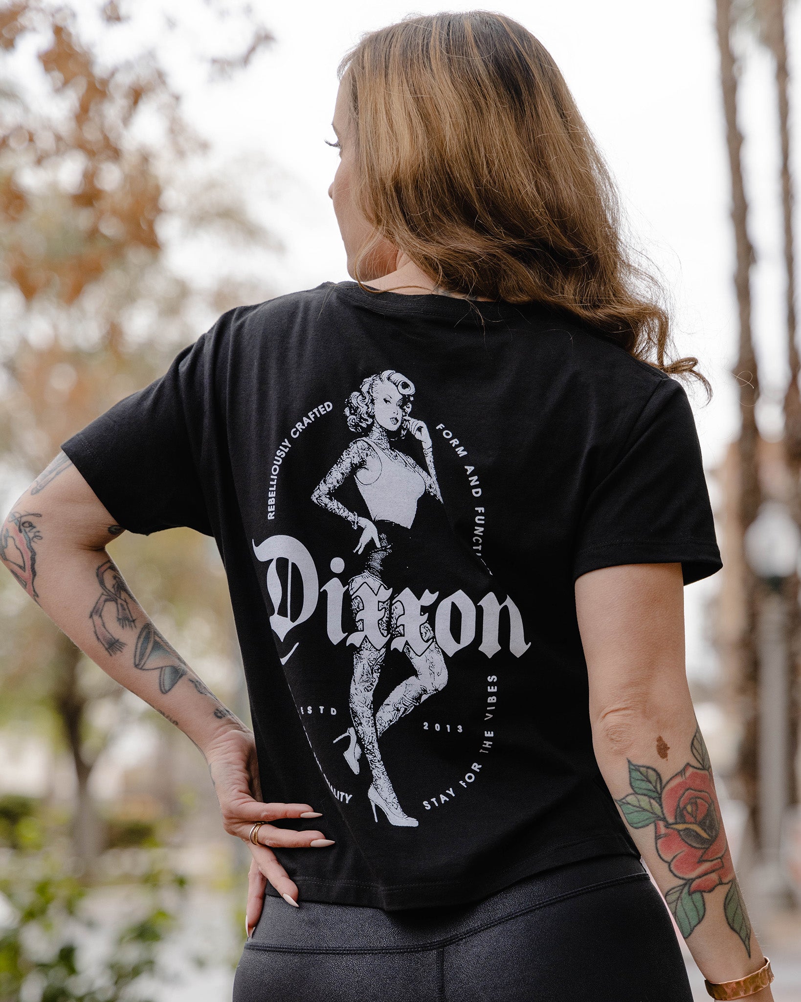 Women's Vibes Crop Top - Black